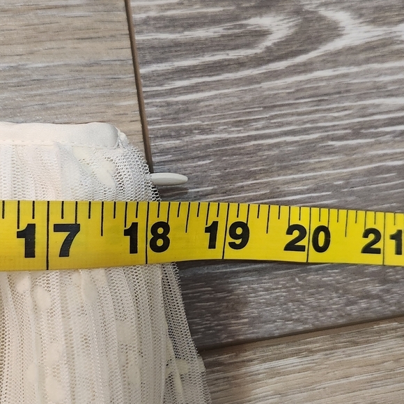 J.Crew Cream Camisole Top Size Medium - Picture 5 of 5